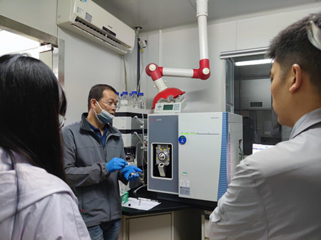 1635746245113880.jpg 液质培训01_副本.jpg