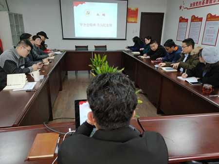 1640333642116150.jpg 02 主题活动_副本.jpg