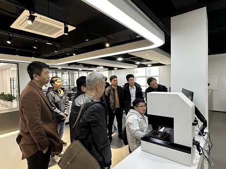 1677573390301568.jpg 03.jpg